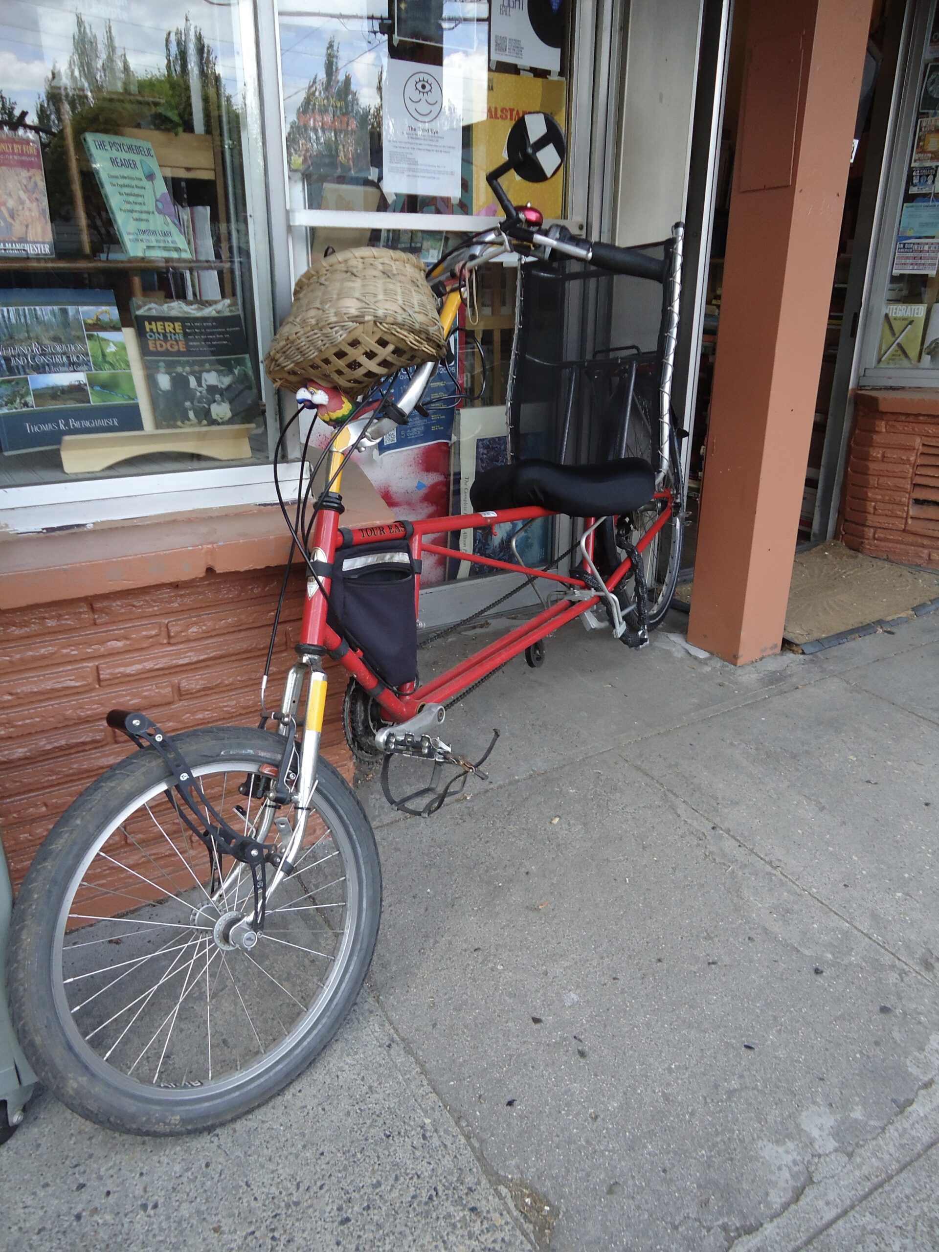 ベルモントブックスのロジャーさん🚲🛠️